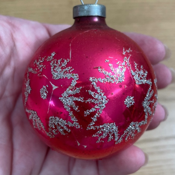 Vintage Geo Franke Glass Christmas Ornaments Gold Blue Red w Glitter Stars Set 9 - Picture 4 of 7